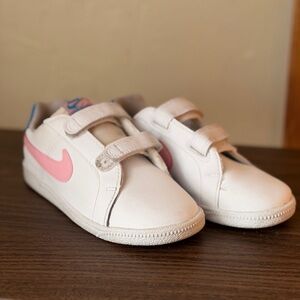 Nike Court Royale Kids Sneakers | White / Laser Blue / Pink